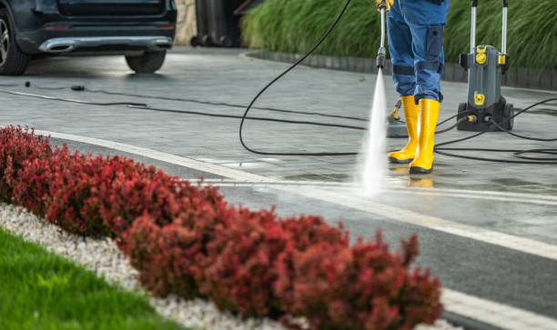 Fence Pressure Washing in Kalona, IA